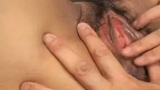 عامي كيتازاوا يعطي اللسان بعد الحصول على اللحس