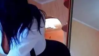 فتاة جميلة كام في تنورة مثير