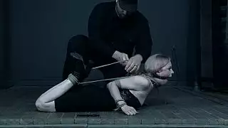 عاجز عن الكلام