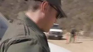 مثير مرسيدس كاريرا يحب الديك ضخمة ليمارس الجنس
