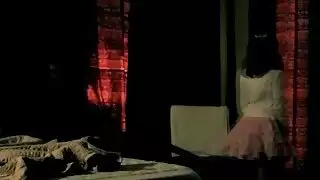 الظلام الشعر خطوة الأخت ريمي يحصل الأحمق شغل في السرير
