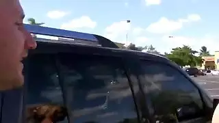 شقراء جبهة مورو ساشا شون يحصل على خبطت و يعطي رئيس