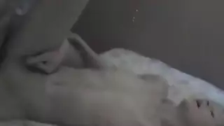 ملاك هو الحصول على أثار جدا من ترصيع المسامير