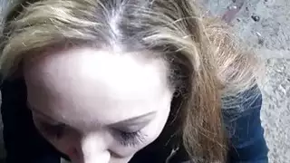 قصفت Eurobabe Melanie الساخنة مقابل المال