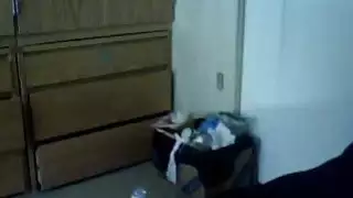 ما يمكن أن تفعله فتاة خجولة إذا كنت تعرف كيف تقبيلها