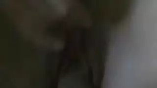يتيح اللعنة الحصول على الوجه على هذه الجبهة الهواة فاتنة