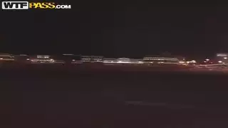 محبي الجنس المشي في جميع أنحاء المدينة يسعدهم دائما أن يمارس الجنس
