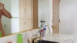 بلير وليامز ساخنة على الحمام مع والدها خطوة