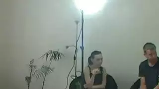 اللسان وراء الكواليس مع شاعر وجه ضخم