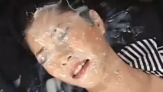 سوبر Bukkake الياباني فوضوي! يجب مشاهدتة.