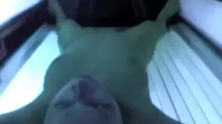 التجسس ابنة أخي مع انتشار كس على قاع البحر لدينا