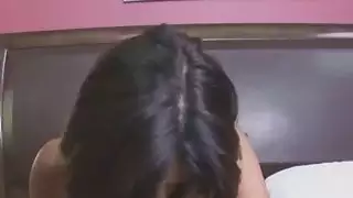 تارا الهزات قبالة داني على انتصابه الديك ضخمة