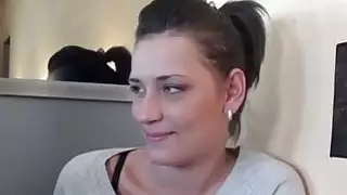 الجنس العام الحقيقي مع xxx سمراء مذهلة