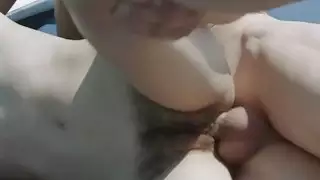 رفاق قارب مع الفوائد