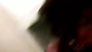 الهاوي الأفريقي وقحة يحصل على فم و مهبل محشو