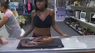 تمتص Lexks العميق قرنية وملاكم pawnmans الديك