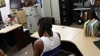 المتأنق الأسود بيادق له twat GFs وخبطت من قبل رجل البيدق قرنية