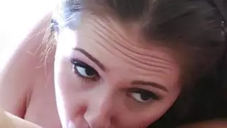 مثليه فانيسا مساعدة صديق