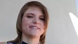حار سكارليت حمى يظهر لها كس