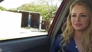 جميل شقراء في سن المراهقة Staci كار يحصل قصفت على الطريق
