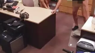 تقبل متجرد قليلا الساخن العرض النقدي لفرقعة بوسها