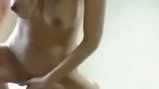 Creampie كس الآسيوية الهواة في سن المراهقة أكيرا