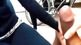 اللسان لاتينا