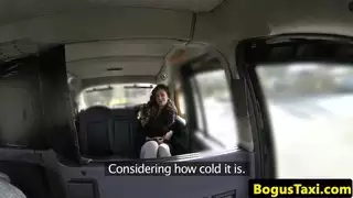 وقحة سيارة أجرة وشم يحصل على بوف فجوة