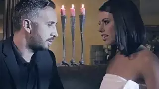Keirans حصلت على بعض العمل الحلو من أدريانا