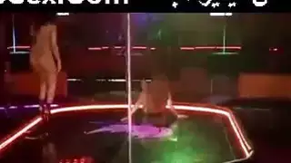 اثنين من فتاة الساخنة في نادي غزة
