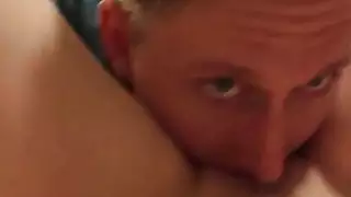 انها في Ecstacy أثناء ممارسة الجنس عن طريق الفم