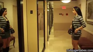 لأن هذا هو النقد في جيب العائلة