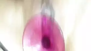 صديقة مع قناع يعطيني اللسان ، footjob وأنا يمارس الجنس معها