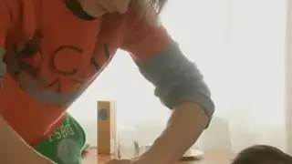 العميل لطيف يحصل twat شعر استغل من قبل مدلكها سيئة