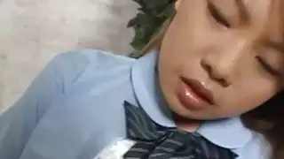 ماي لديها أباريق تقلص وتهويها مهبل مارس الجنس مع ألعاب الجنس