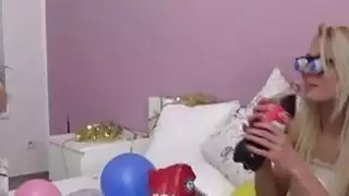 في سن المراهقة 2 الديوك القديمة وقنبلة شقراء النشوة النوم في بلدكم