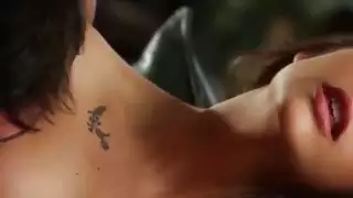 جميلة شانيل بريستون يظهر لها الثدي الحلو ويمارس الجنس