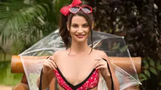 وشبيبة شبابية حلوة مثل الحلوى