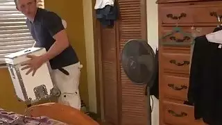 حار صديقة ستيفاني موريتي الملاعين في مجموعة من ثلاثة أشخاص مع stepmom jazmyn