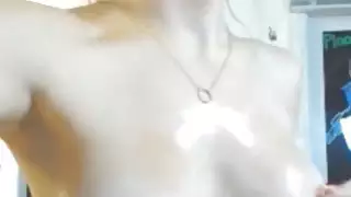 بابلي جبهة مورو الشكل جاهز للعب VIBEPUSSY بينما أنت تتحكم بها