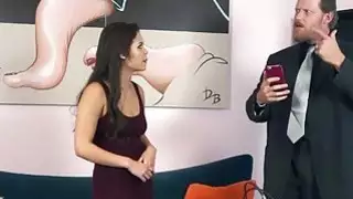 الغش في وجهي ومرضي العودة لك يقول صديقها المسيطر
