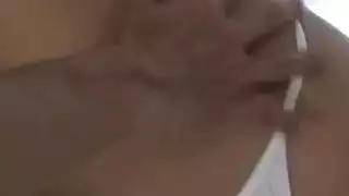 كايدي ماتوشيما يحصل على الديك ونائب الرئيس في الفم