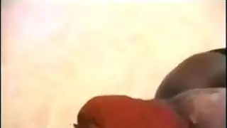 الأبنوس الأم مع الغنائم ضخمة