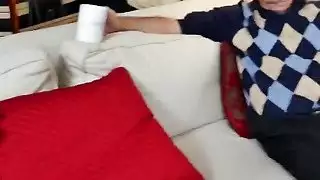 الثلاثي المتشددين مع اثنين من المراهقين قرنية وجدي مقرف واحد