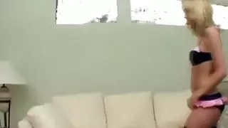 يجعل حفرة كبيرة في الحمار