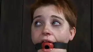 يتم رفع hotty ضبط النفس حتى عن التقاضي لها