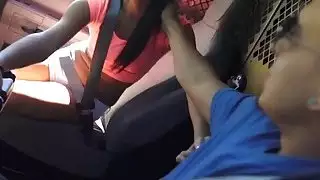 صرّحت سابرينا بانكس و سيطر عليها سائق فان