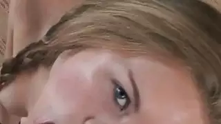 Babe هو خلق موجات من الفرح مع وظيفة ضربة لها