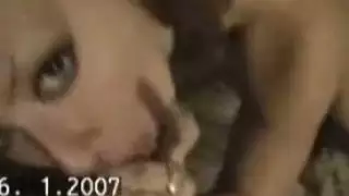 العجيب بلليرينا لا يسمح للقضيب بالخروج من فمه ليطعمه نائب الرئيس