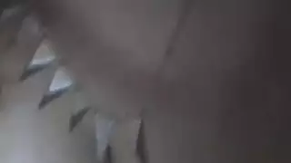 فاتنة سميكة مداعبة كس